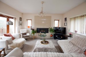 Sitting Area- click for photo gallery